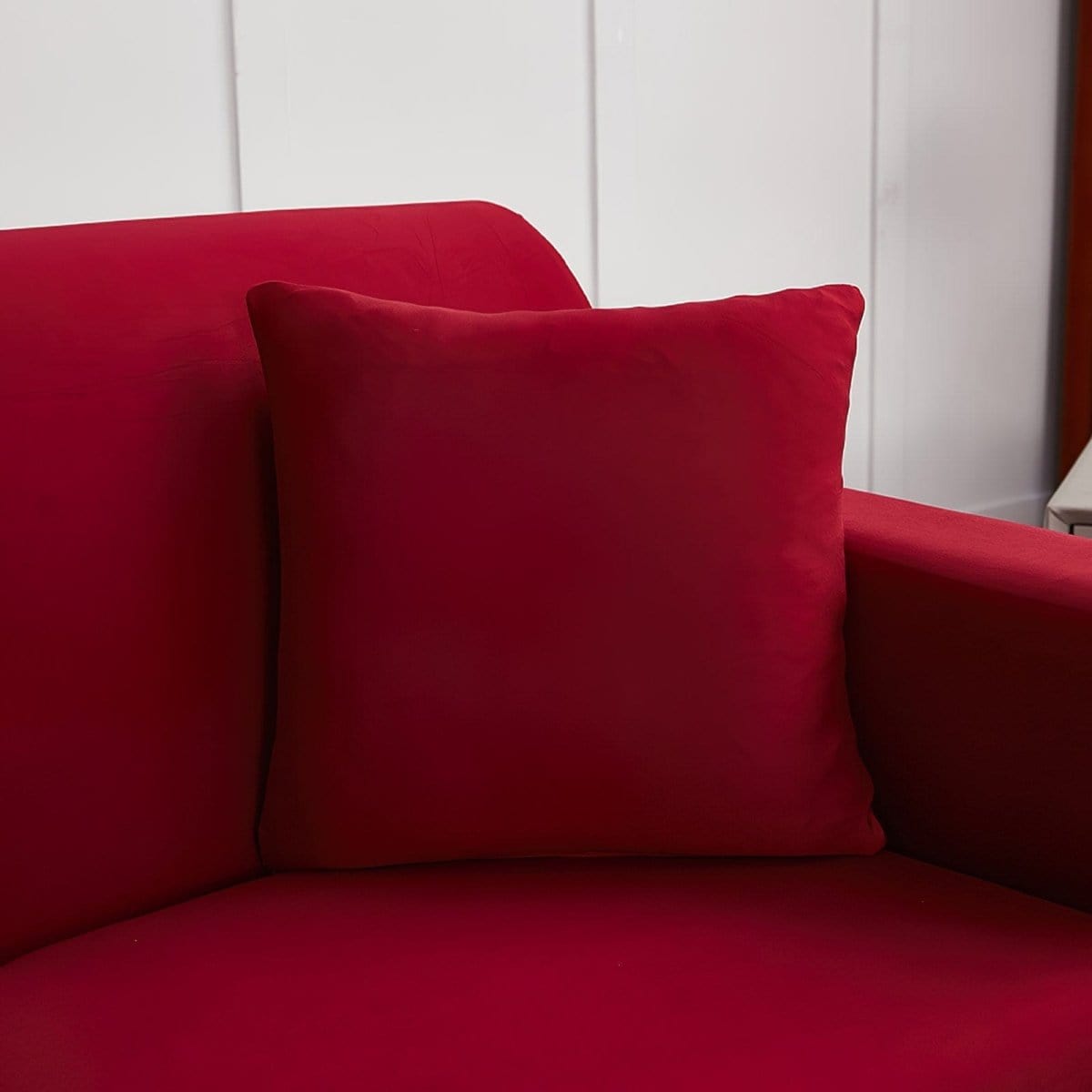 Stretch cushion covers 45 × 45 cm (18 in), pack of 2, Burgundy, fitted on a sofa